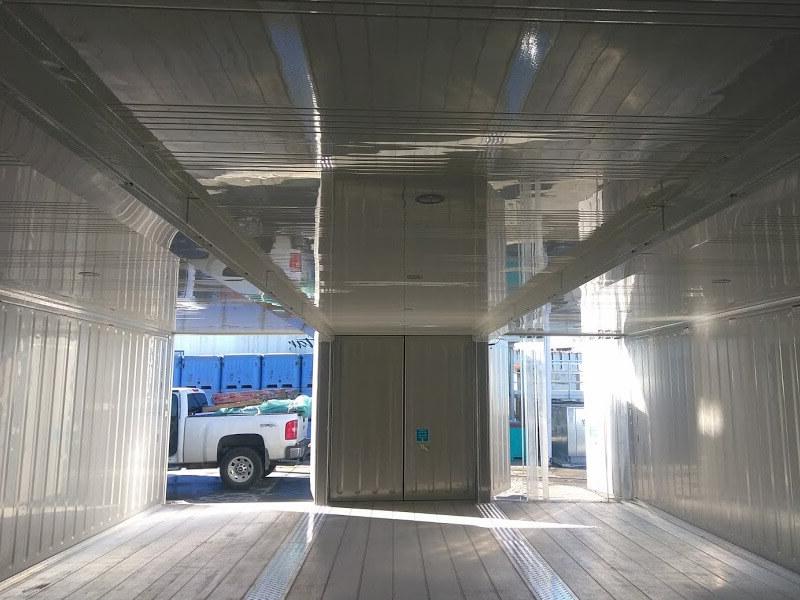 24英尺宽的冷藏集装箱